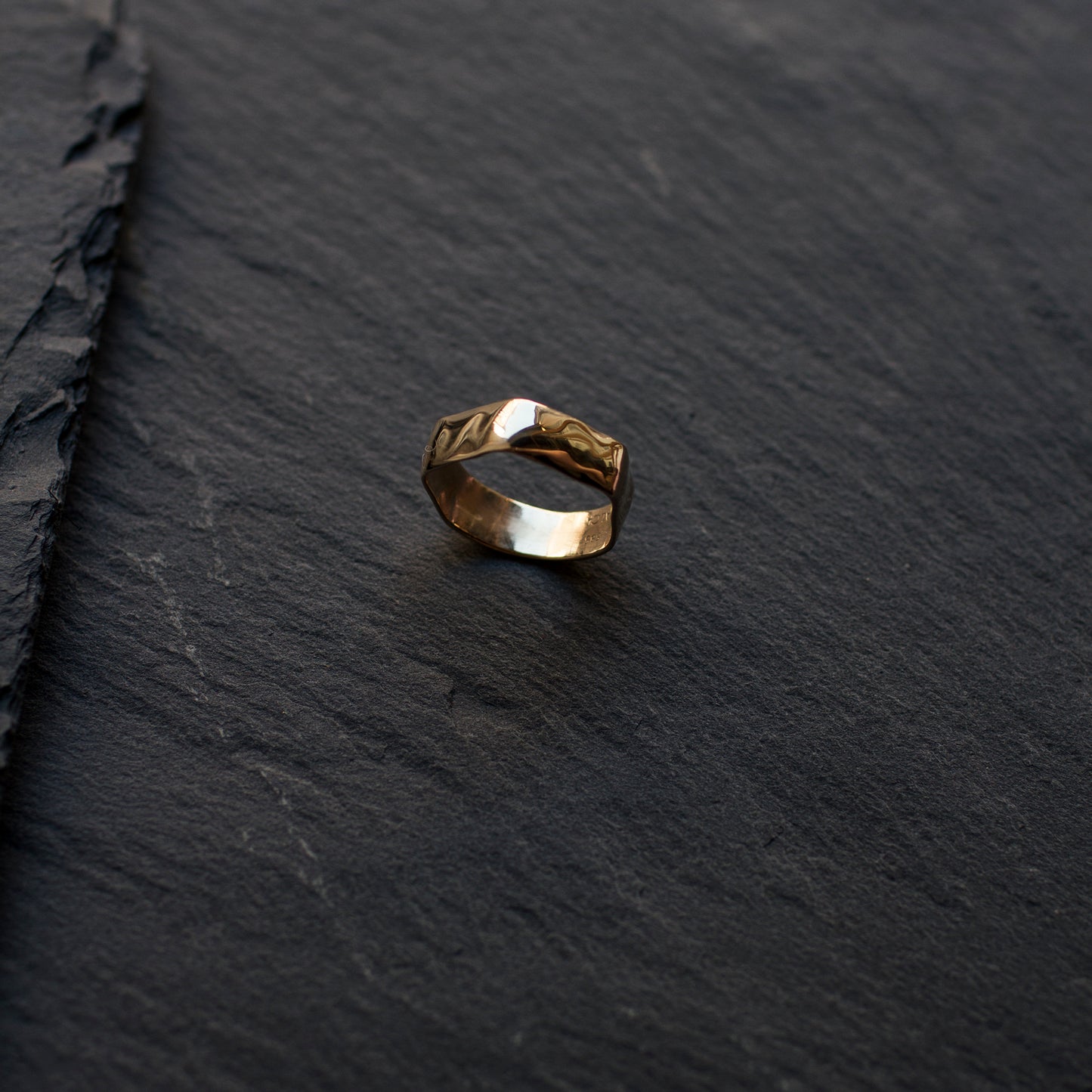 Imperfection Ring Small 14k gold