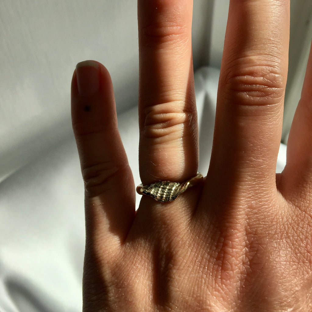 Simple Imprint Ring 14k gold