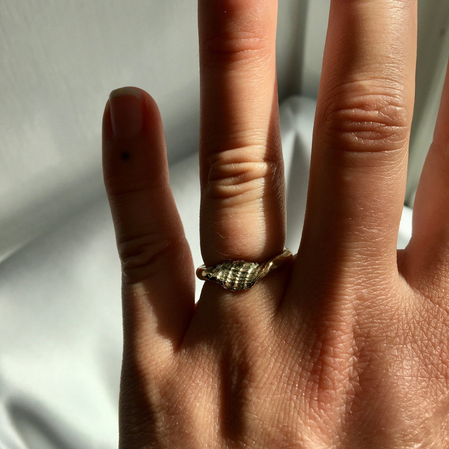 Simple Imprint Ring 14k gold