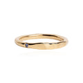 Onepoint Hammered ring w. sapphire 14K gold