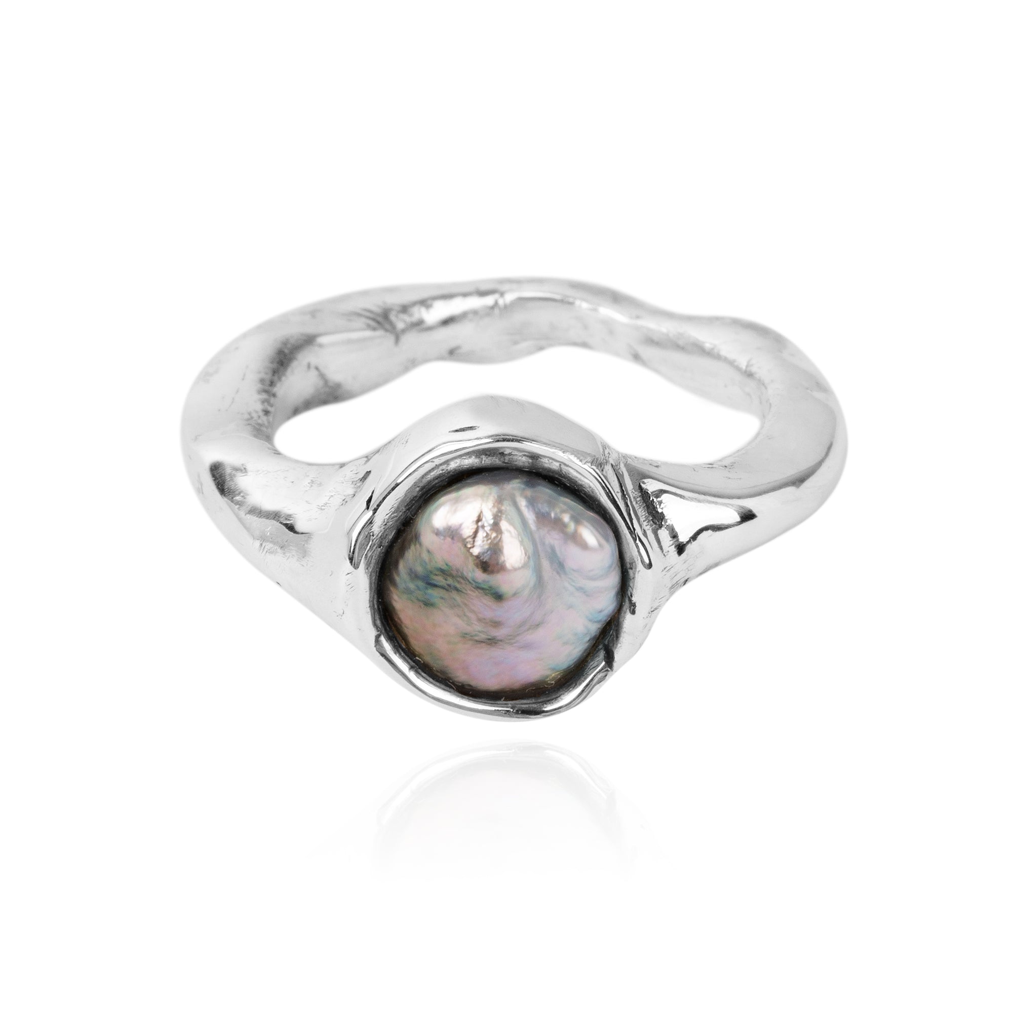 One-of-a-kind Keshi Ring