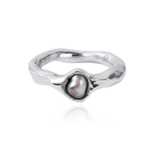 One-of-a-kind Keshi Ring small