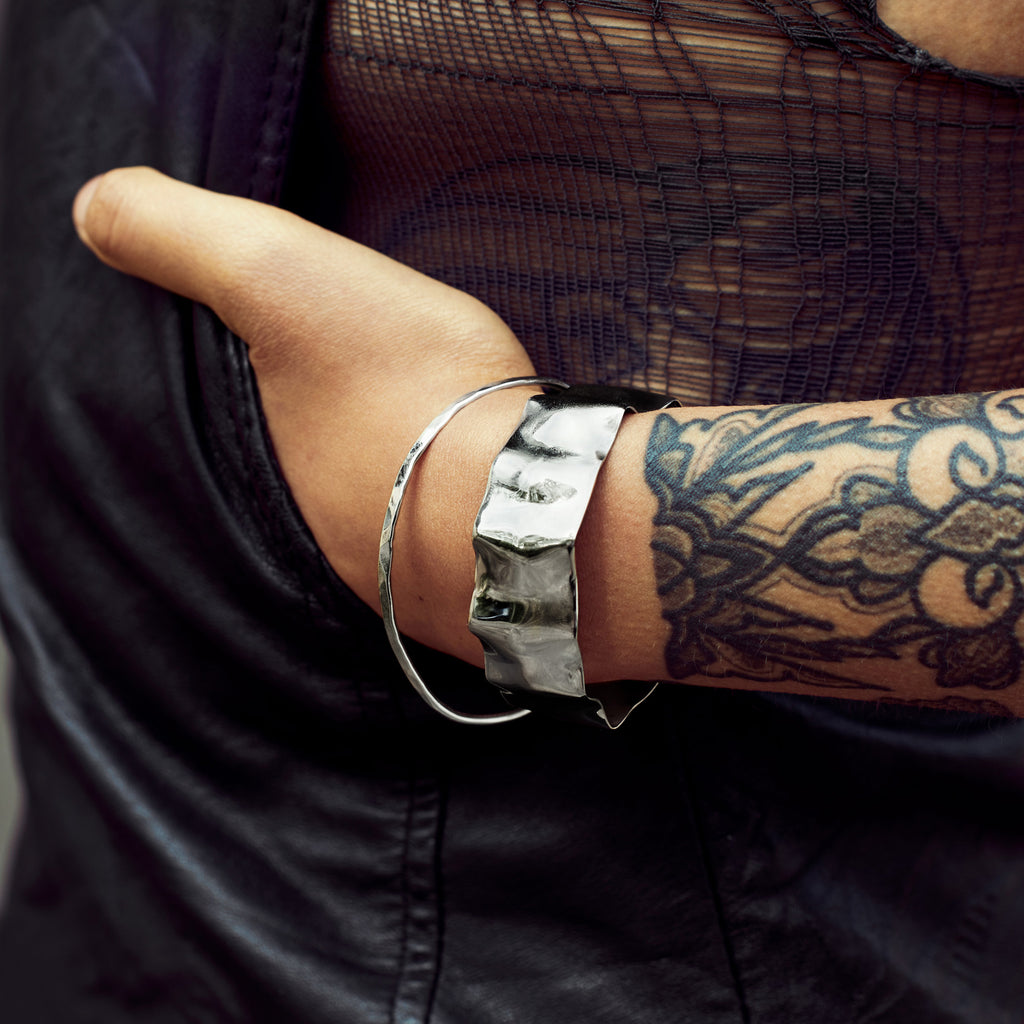 Onepoint Hammered Bracelet