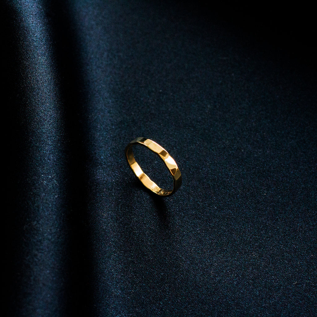 Hammered Ring 14k gold