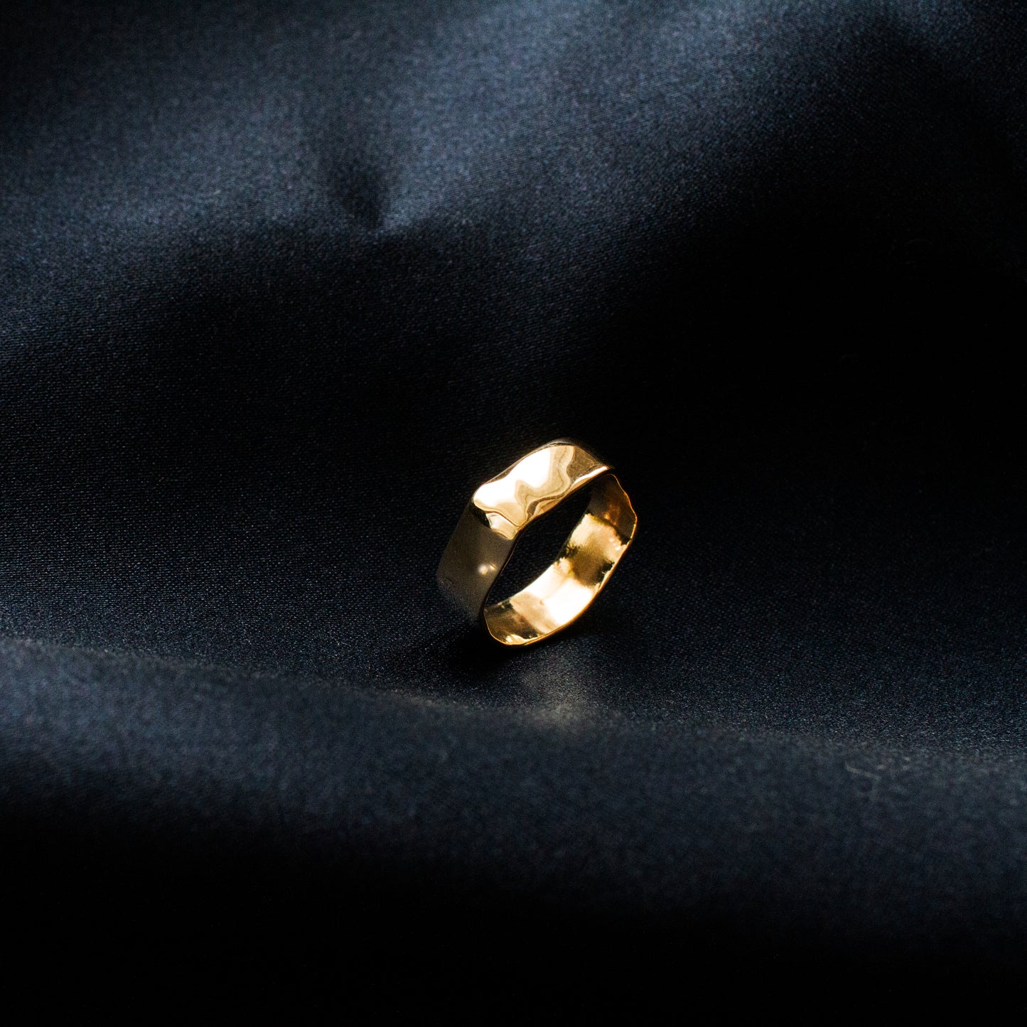 Imperfection Ring Small 14k gold