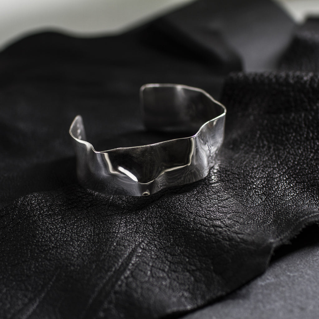 Imperfection Bracelet Thin