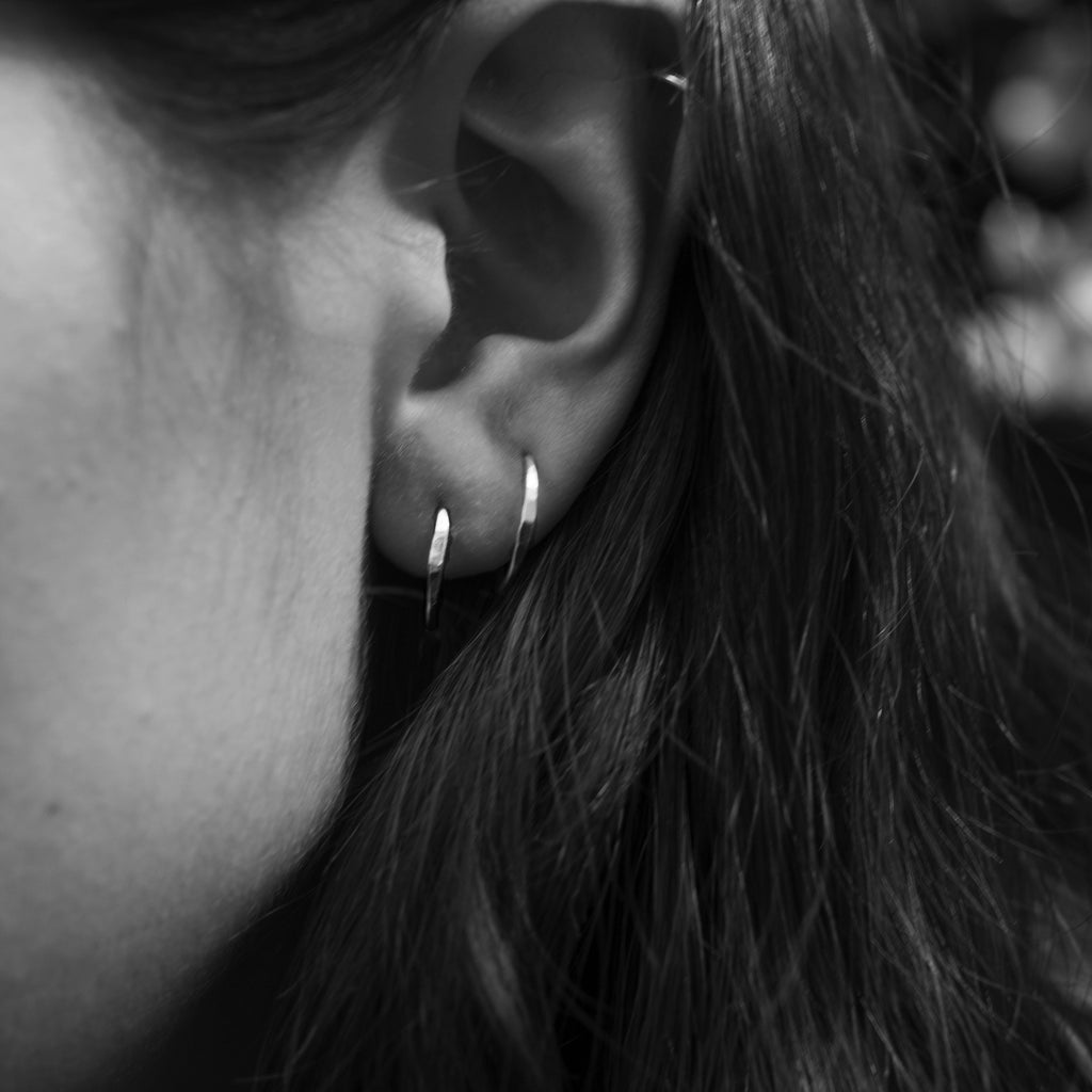 Onepoint Hammered Earrings