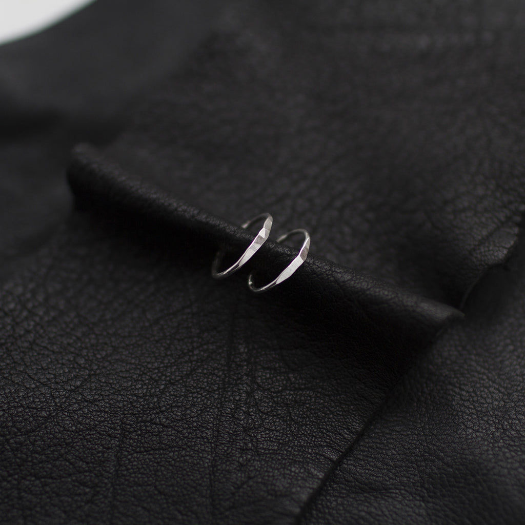 Onepoint Hammered Earrings