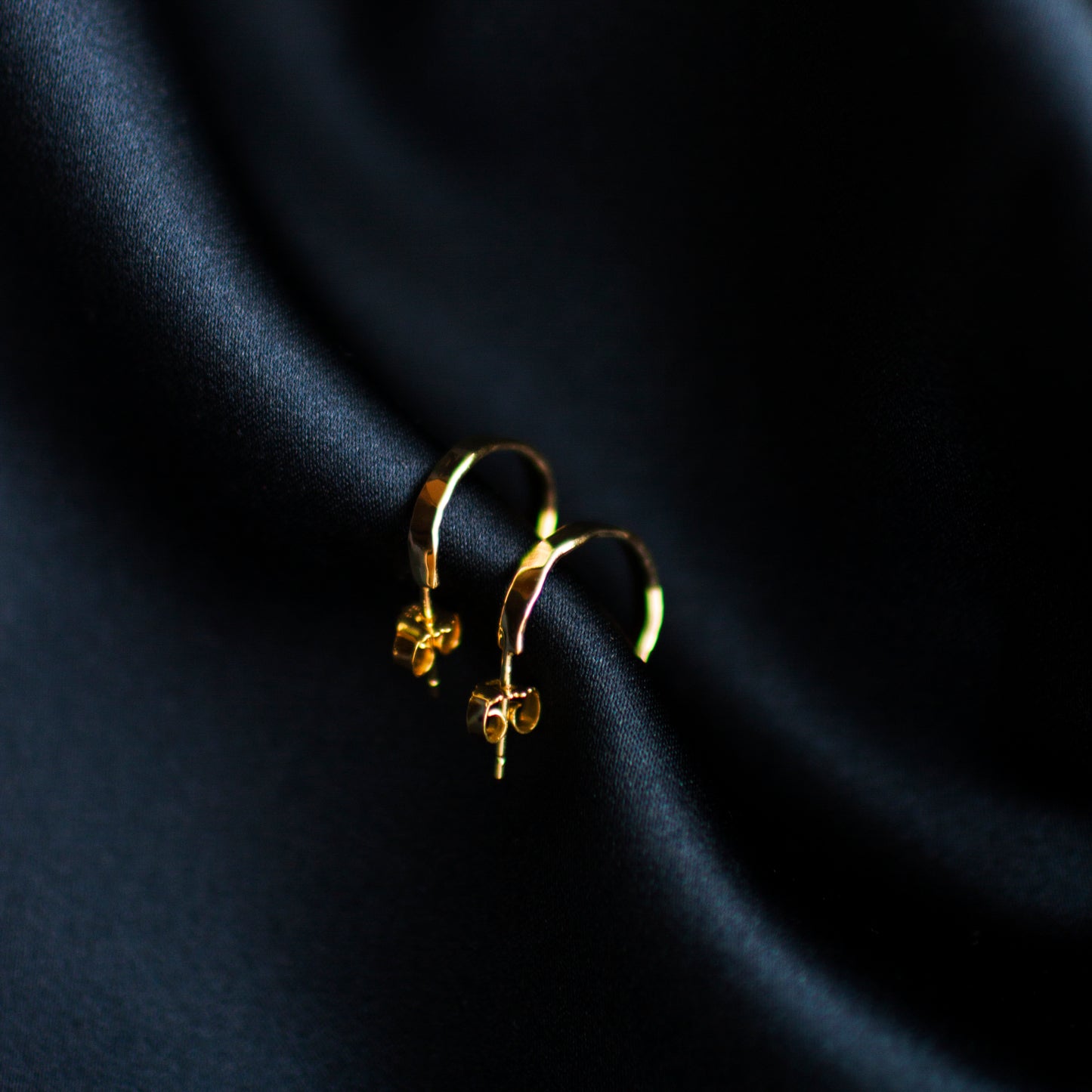 Hammered Earrings 14k gold