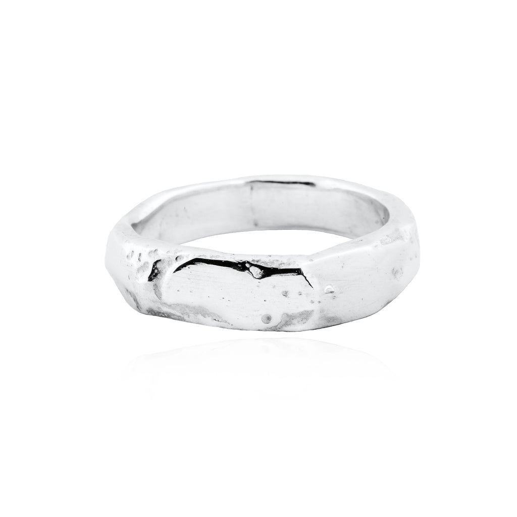 Moulded Thin Signet Ring