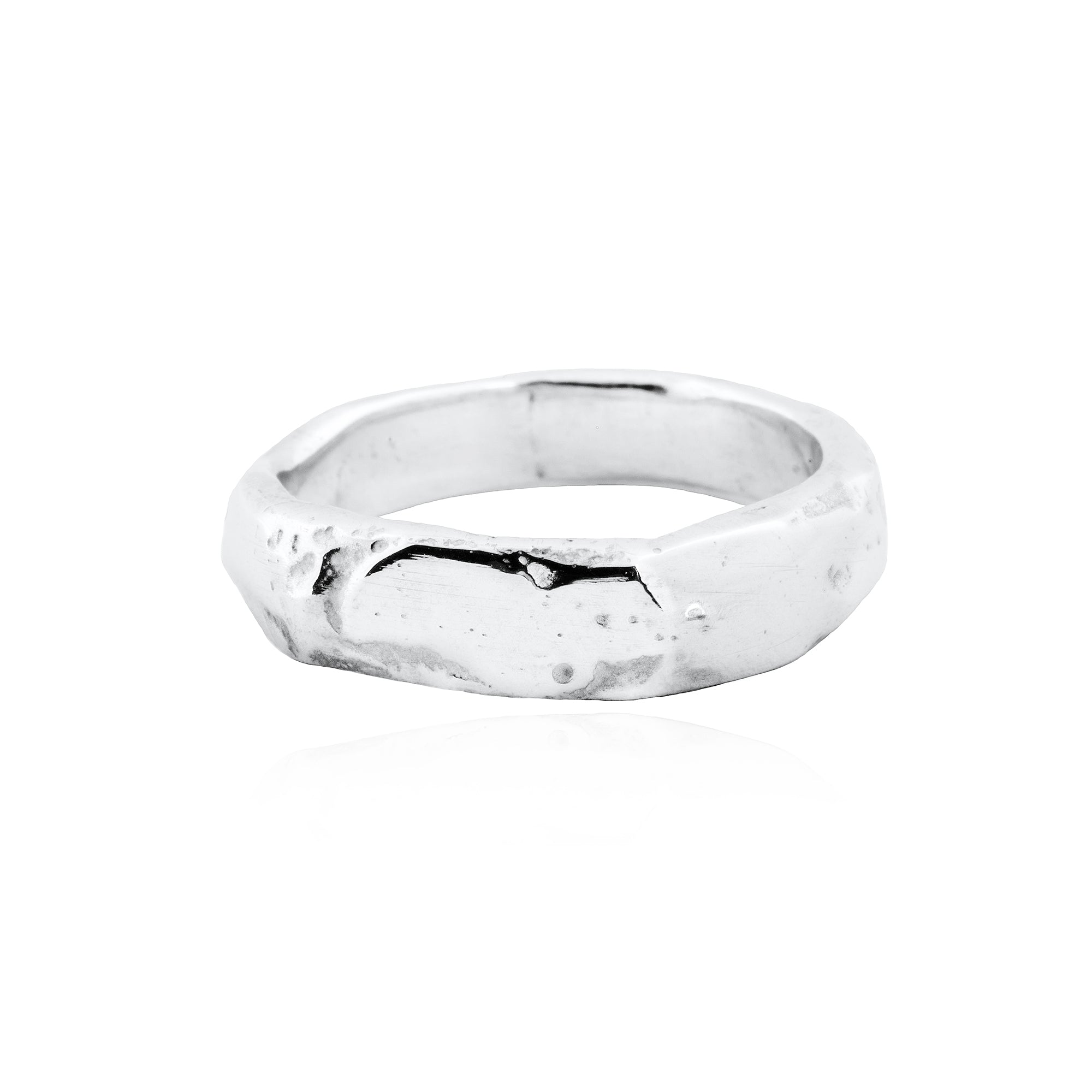 Moulded Thin Signet Ring